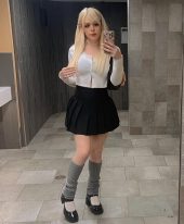Tgirl 🍆